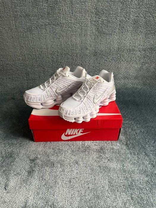 Buty sportowe Nike Shox TL White R.45