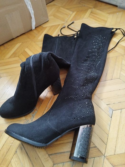 Nowe buty na obcasie