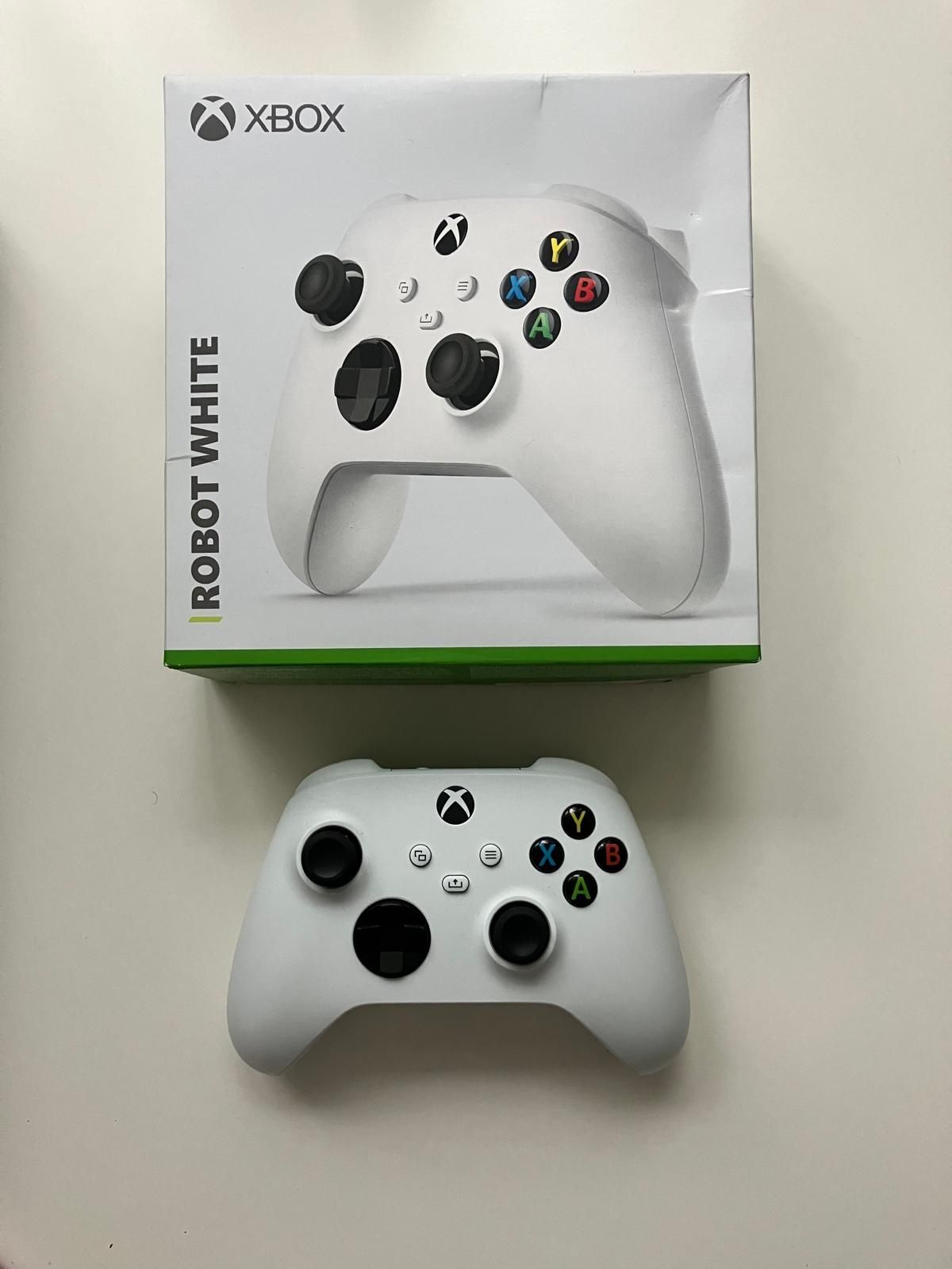 Pad kontroler Xbox robot white