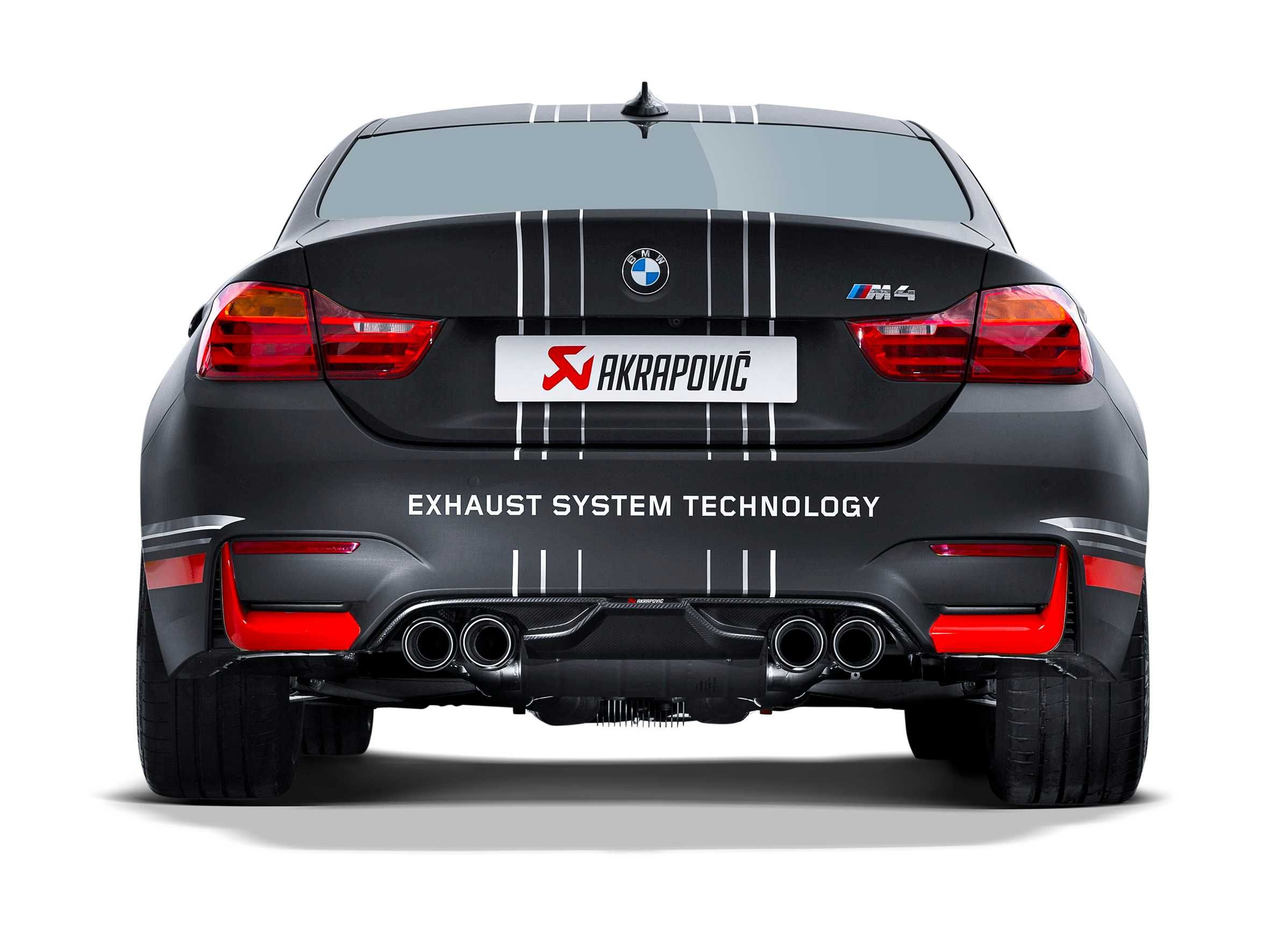 AKRAPOVIC DIFUSOR TRASEIRO EM FIBRA CARBONO BMW M3 M4 DI-BM/CA/1