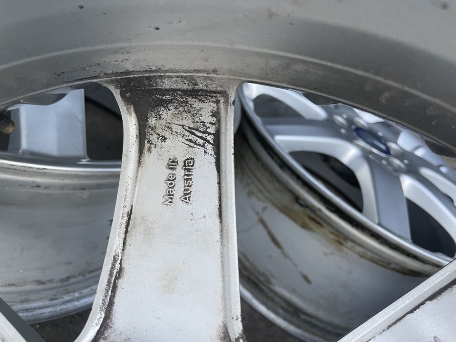 Легкосплавные титановые литые диски 5-112-R17 Mersedes.