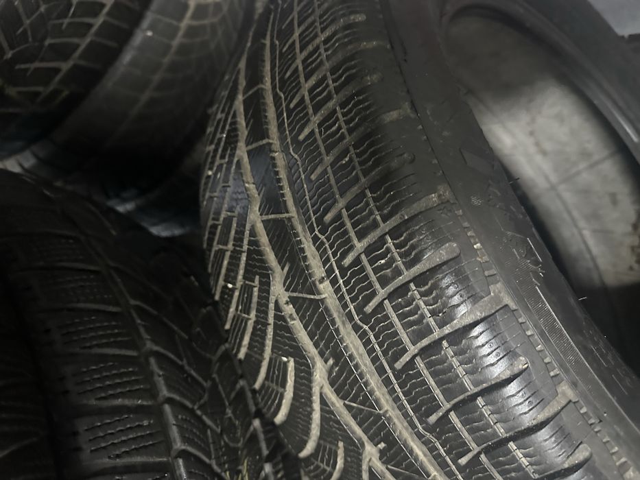 245/55/17 мишелин 2018 год зима 2шт 6.5+мм!)
