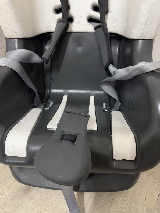 Britax Romer Модель FIRST CLASS PLUS дитяче автокрісло