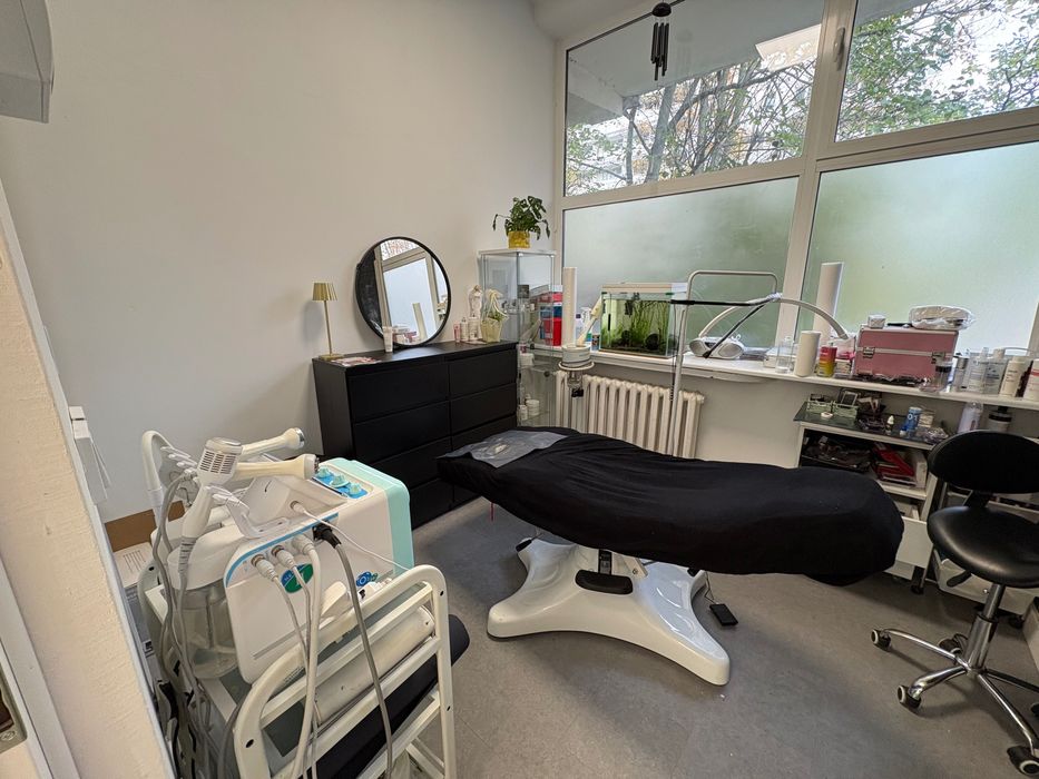 Podnajem gabinet na dni