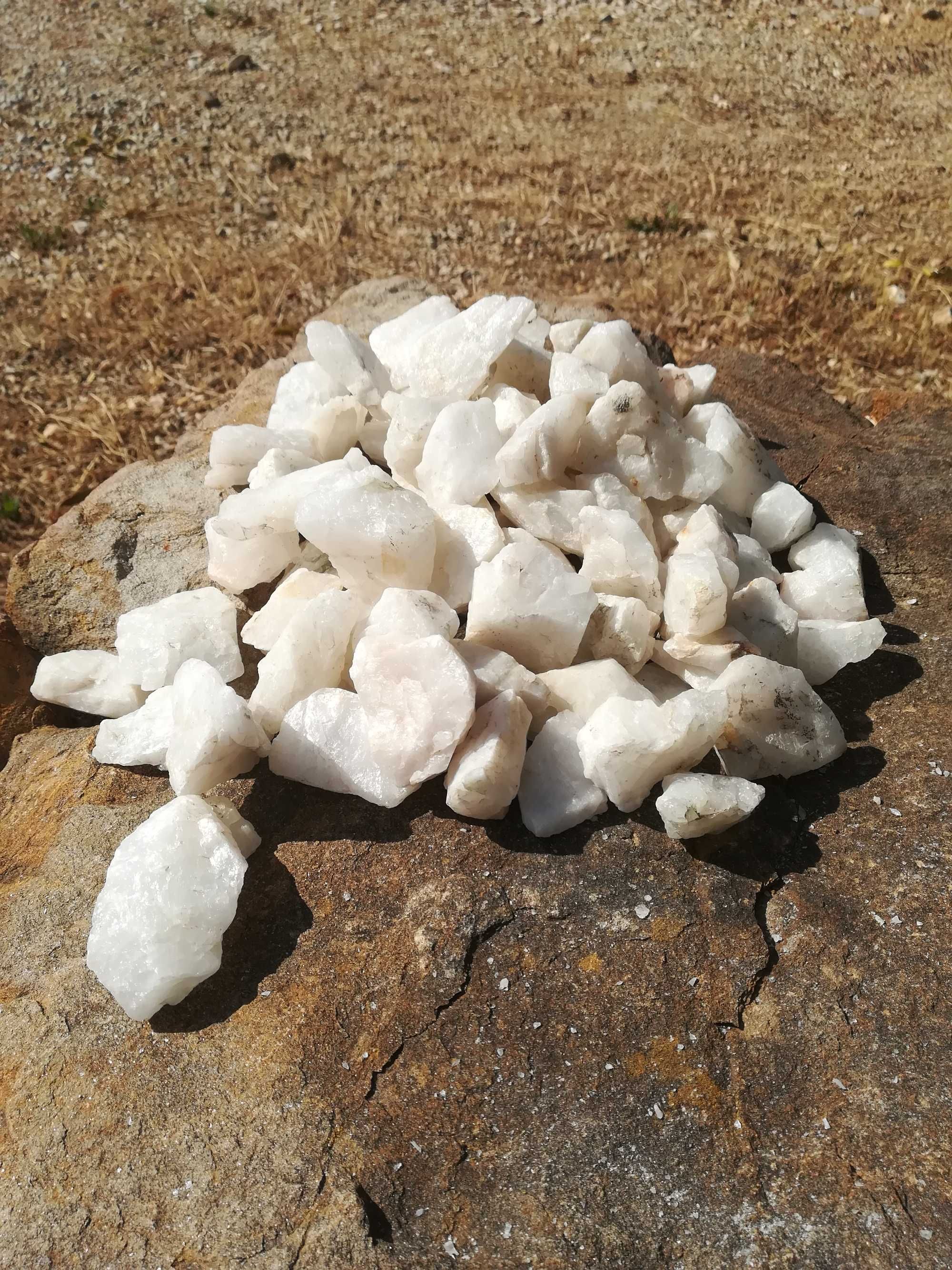 Pedras de proteção espiritual, cristais calcite branca 5€ cada