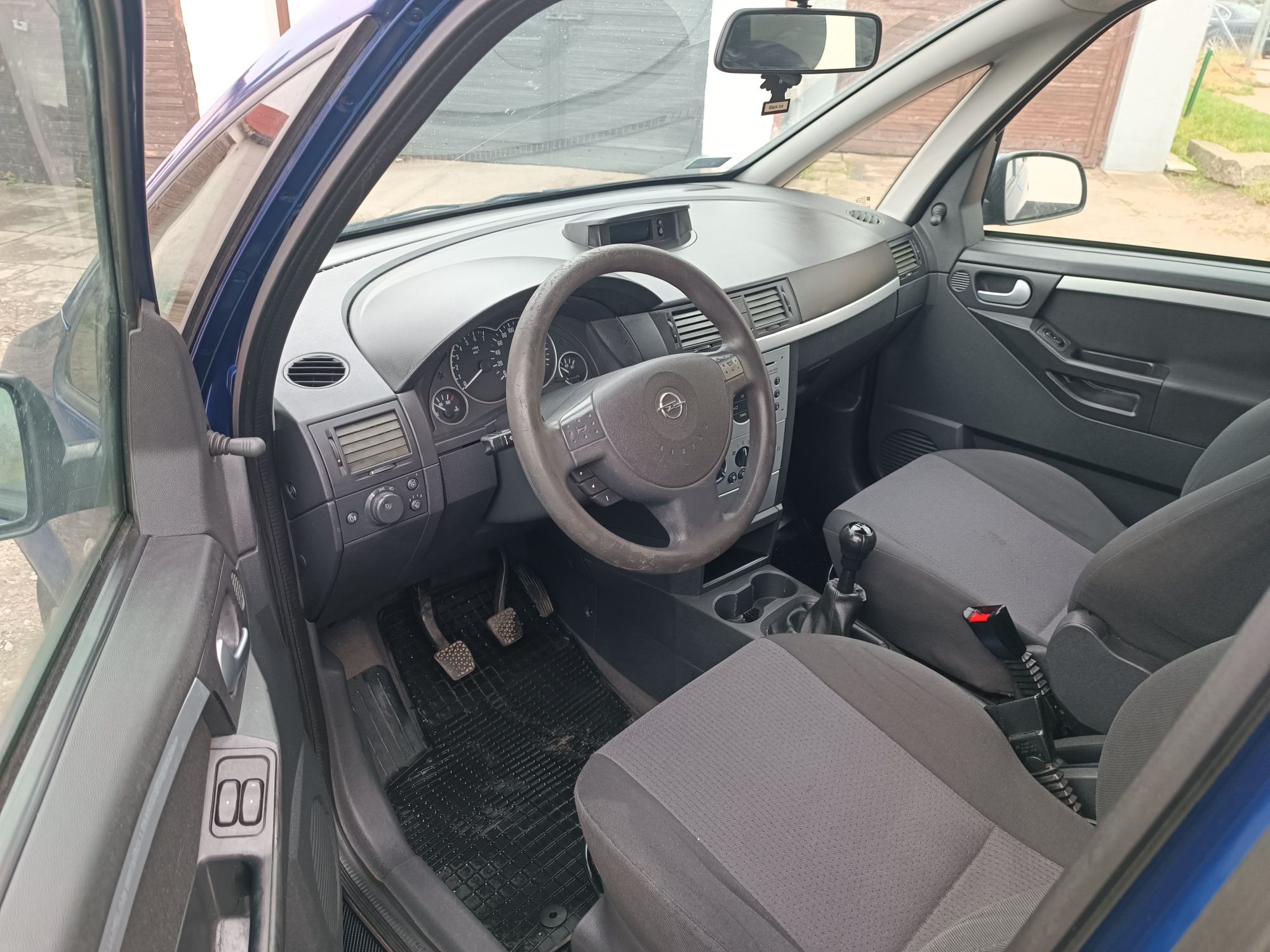 Opel Meriva 1.6 niski przebieg