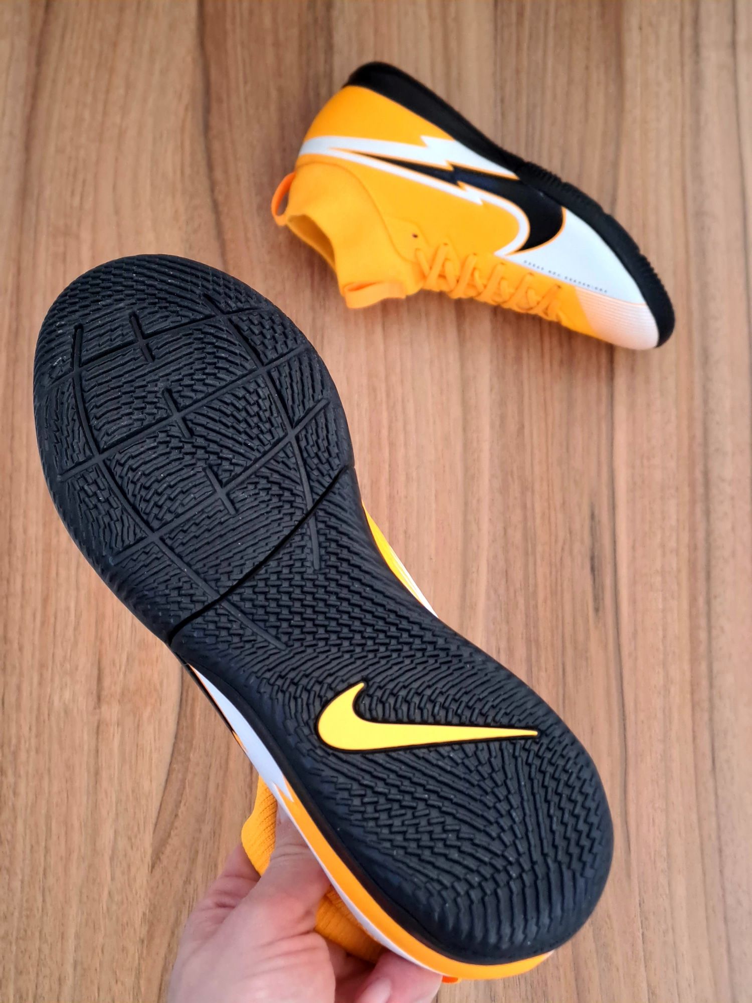 Nike Mercurial Superfly футзалки сороконіжки копи 35-36р/22.5см