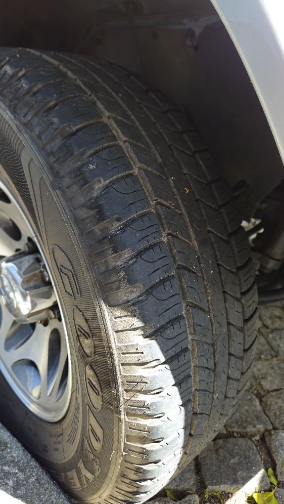 5 pneus Goodyear wrangler HP 245/70 R16
