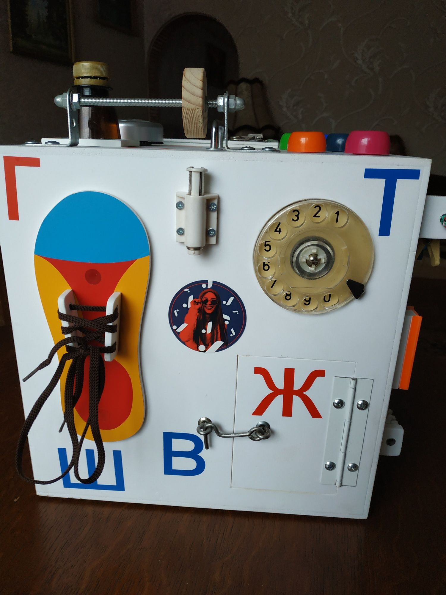Развивающий куб для детей
