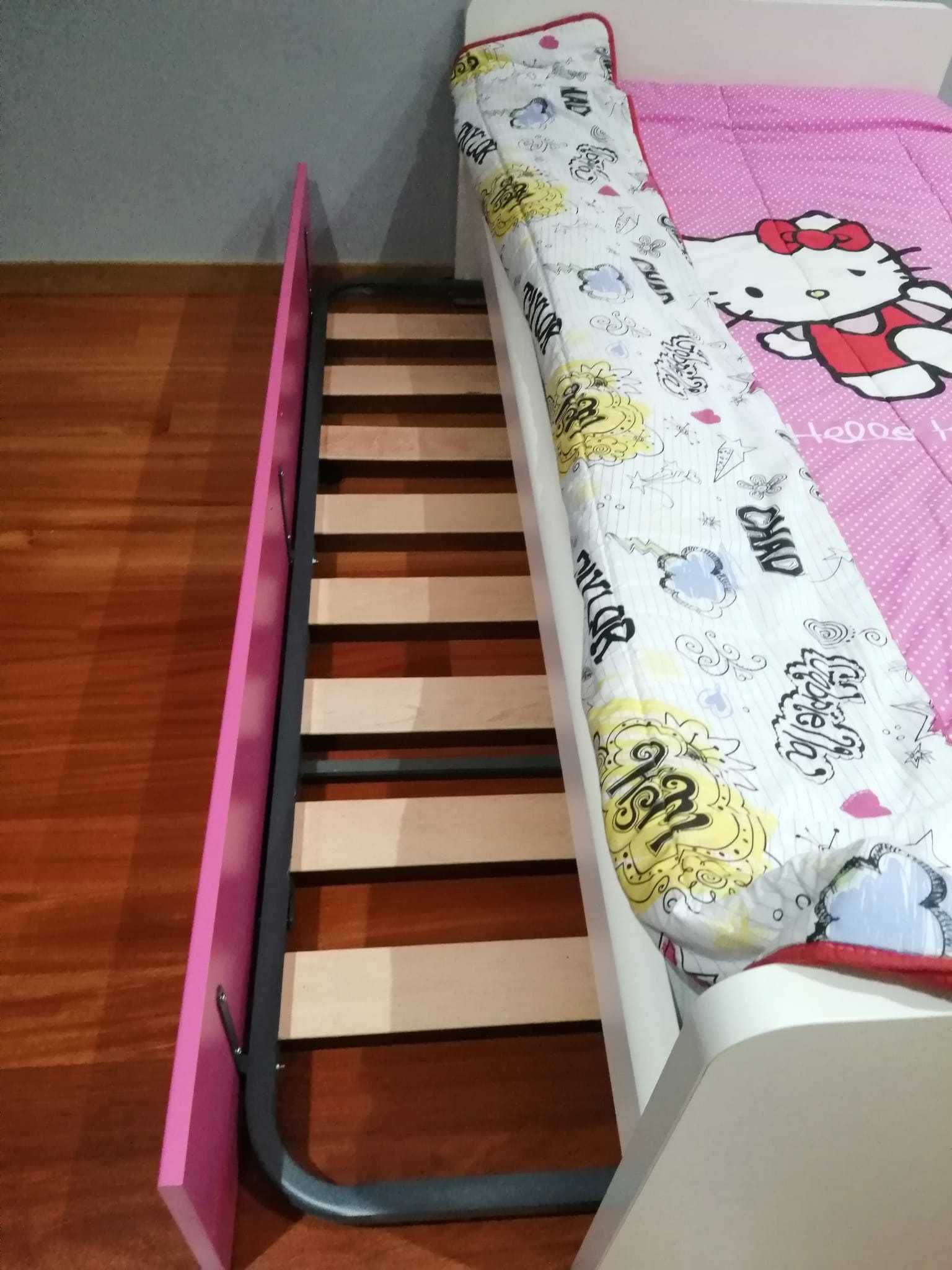 Cama de solteira com gavetão cama.