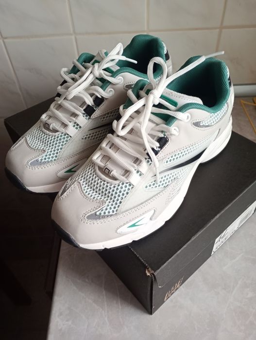 Кросівки D.A.T.E. фірмові Італія