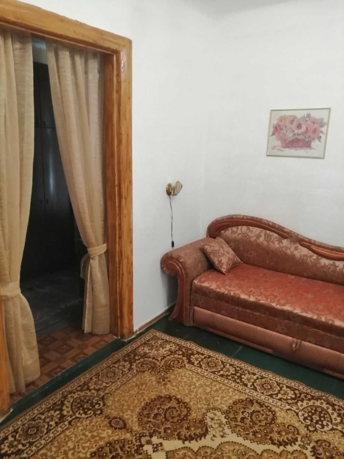 Продам 2 комн на Канатной (низ Пр Пушкина/Леси Украинки) с парковкой
