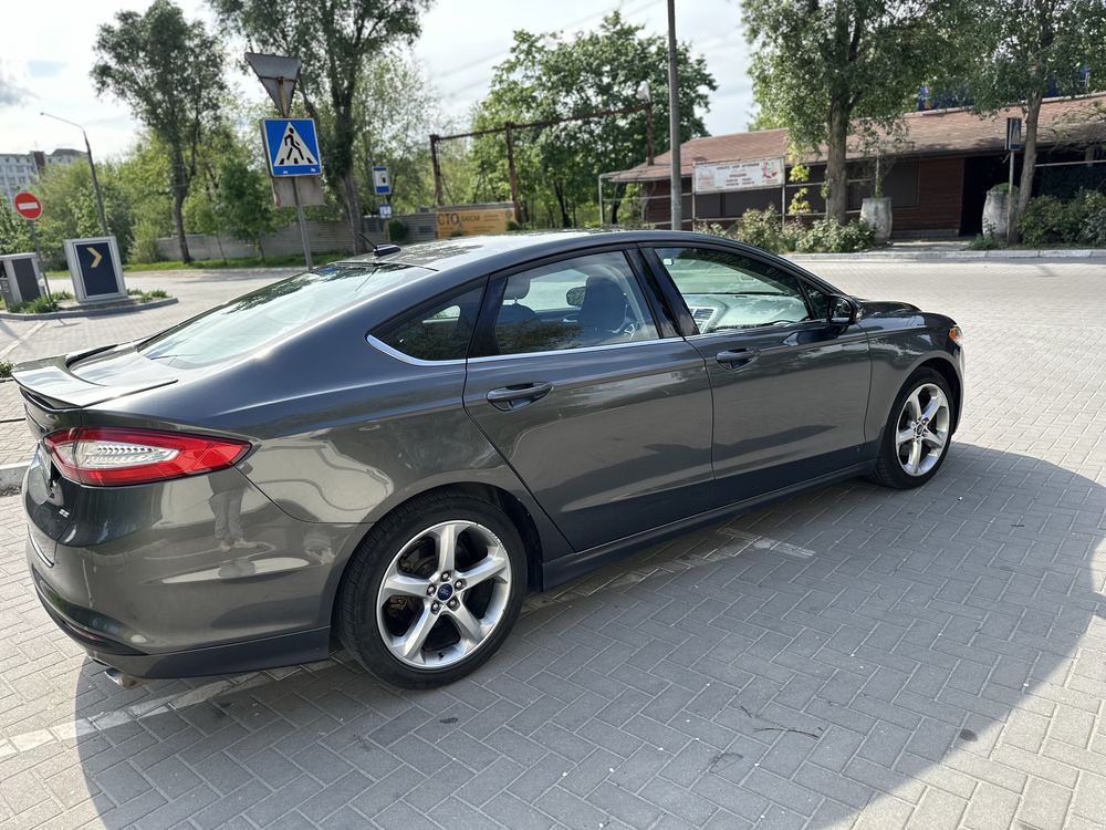 Продам Ford Fusion