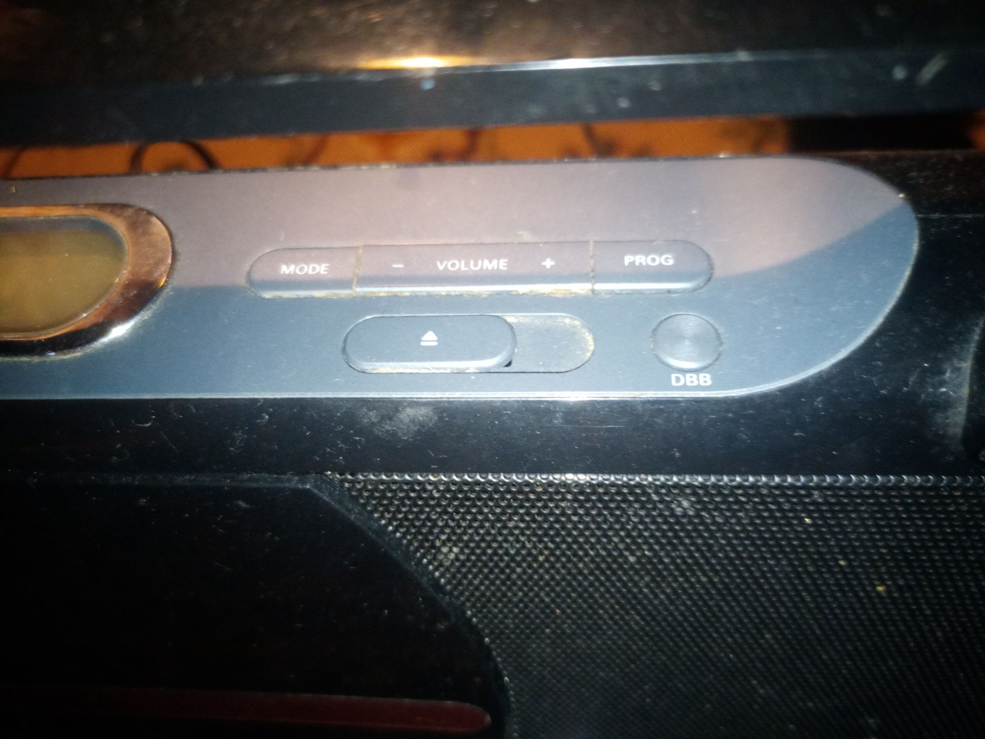 Sprzedam tanio fajne radio Philips na płyty CD i z wejściem USB sprawn