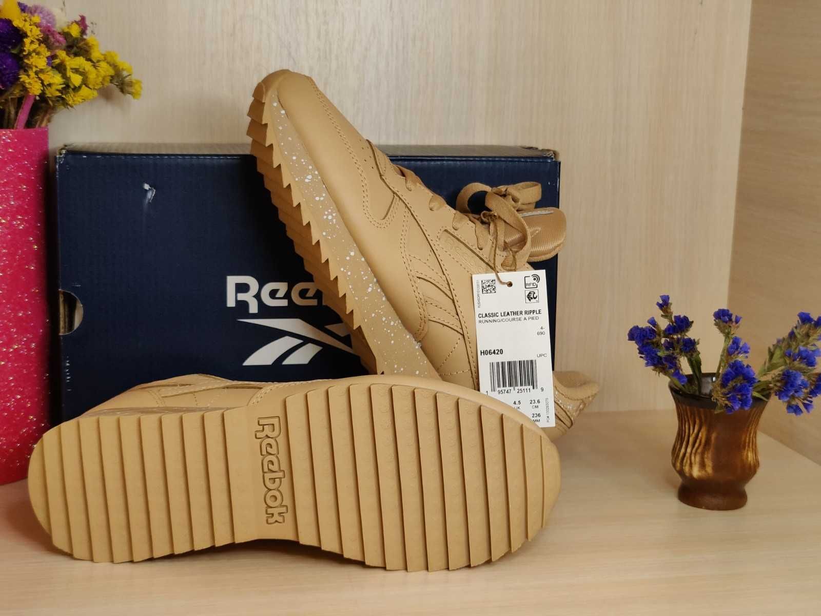 Кросівки жіночі Reebok