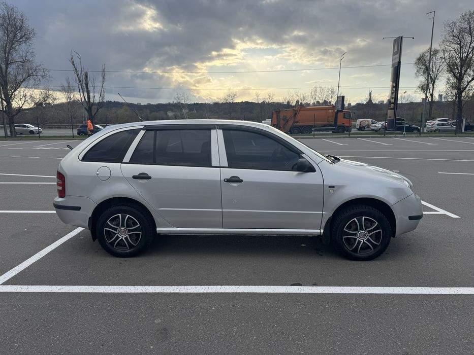 Продам Skoda Fabia