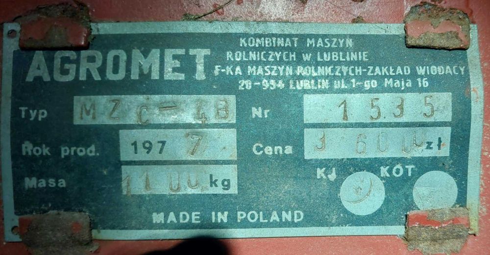Młockarnia MZC-4B wraz z prasą do słomy PS1A
