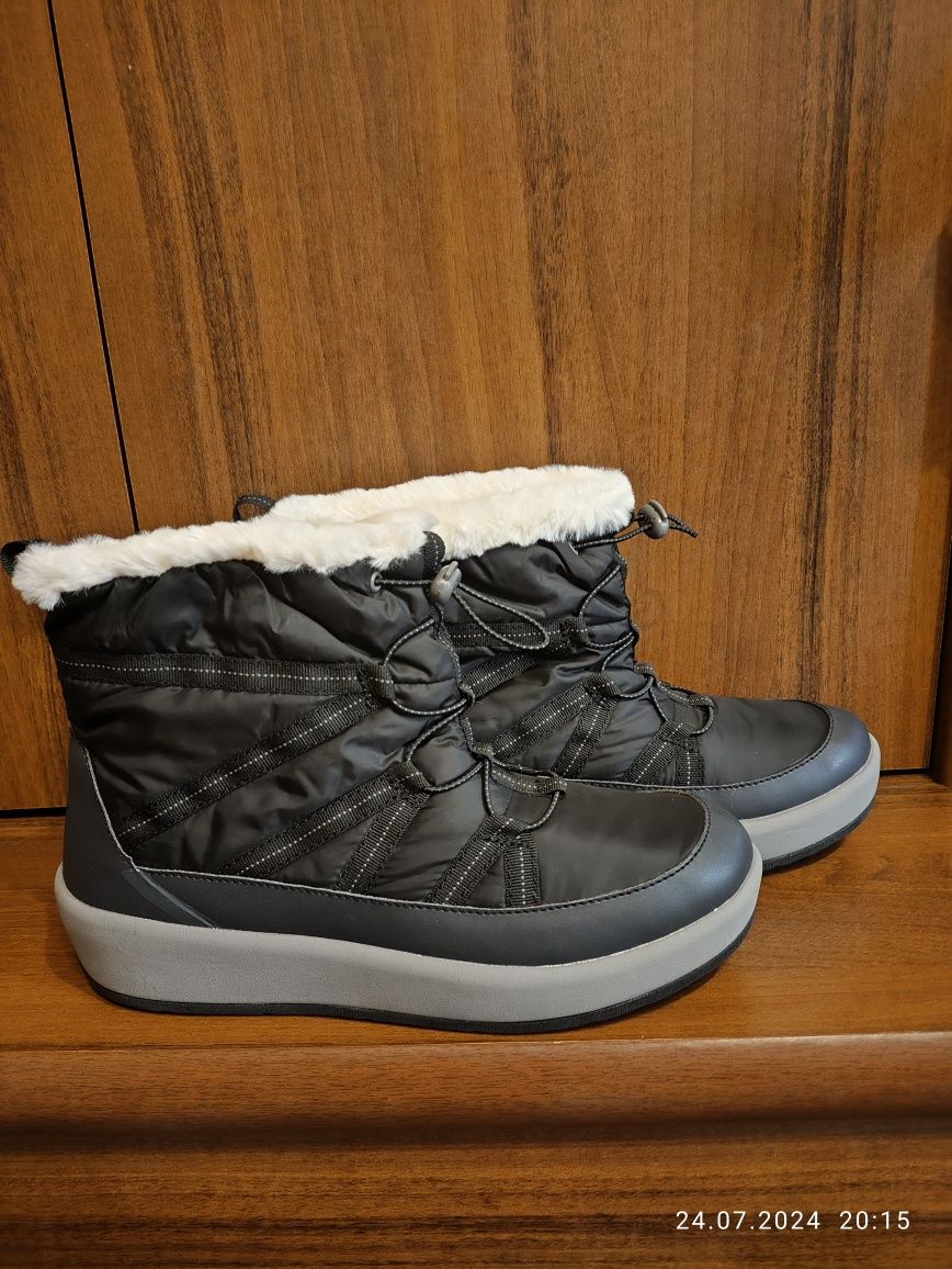 Новые сапоги ботинки Clarks 26,5 см