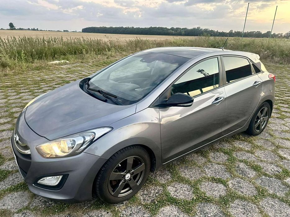 Hyundai I30 1.6 CRDi, 110 kM, oryginalny lakier, serwisowany, kamera cofania