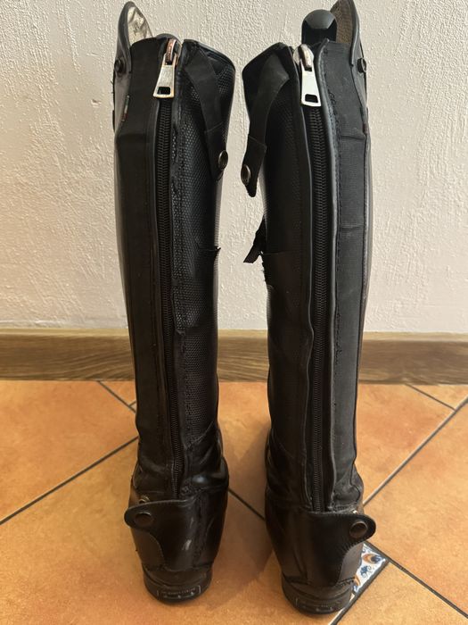 Oficerki Tattini rozmiar 37 M
