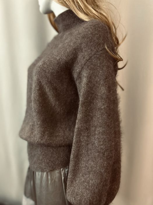 Sweter z angory melanż brązowy ponadczasowy ciepły zima