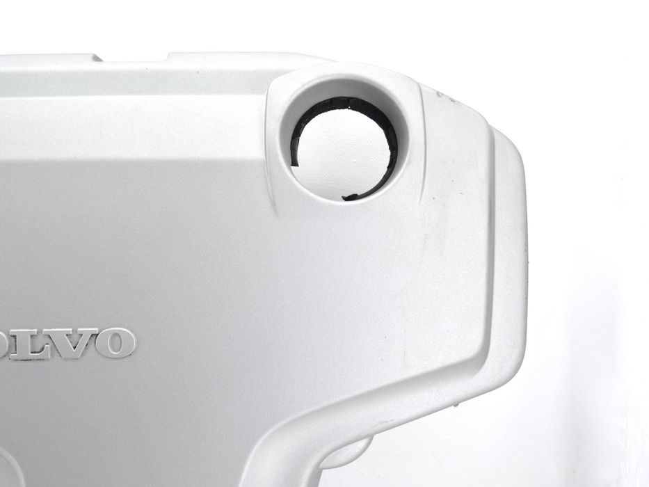 Кришка двигуна верхня VOLVO XC60 2008-2013 30777775