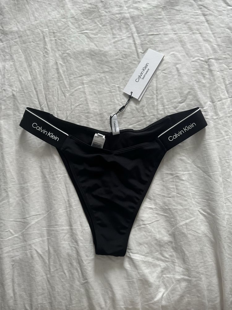Плавки Calvin Klein НОВІ