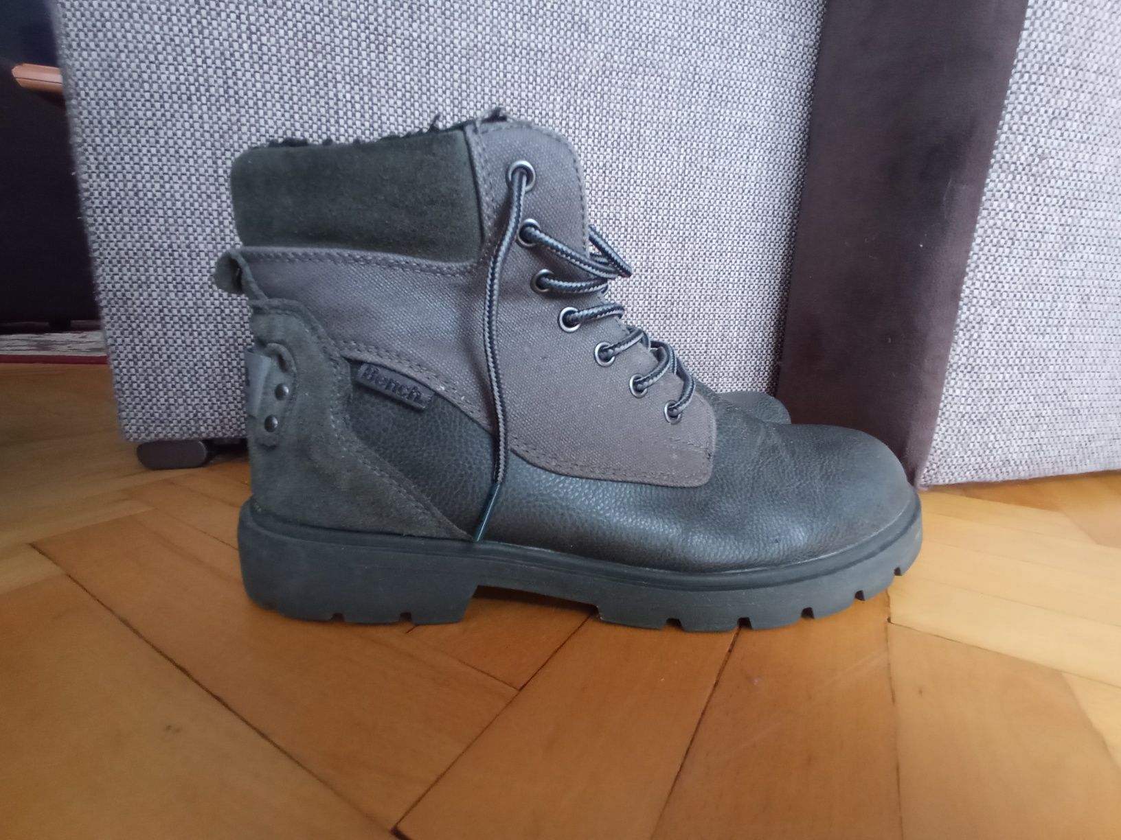 Buty zimowe męskie Bench, trapery, rozmiar 43, wyprzedaż