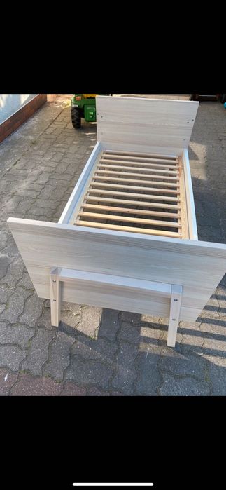 Łóżko (stelaż) firmy vox