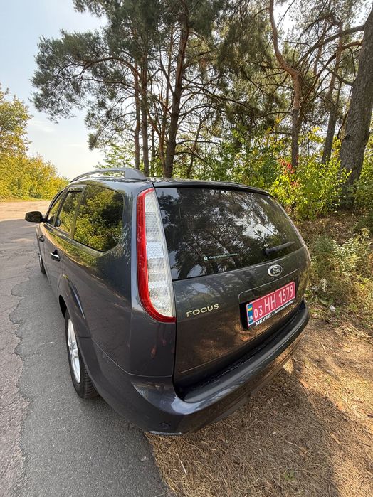 Автомобіль Ford Fokus 2010