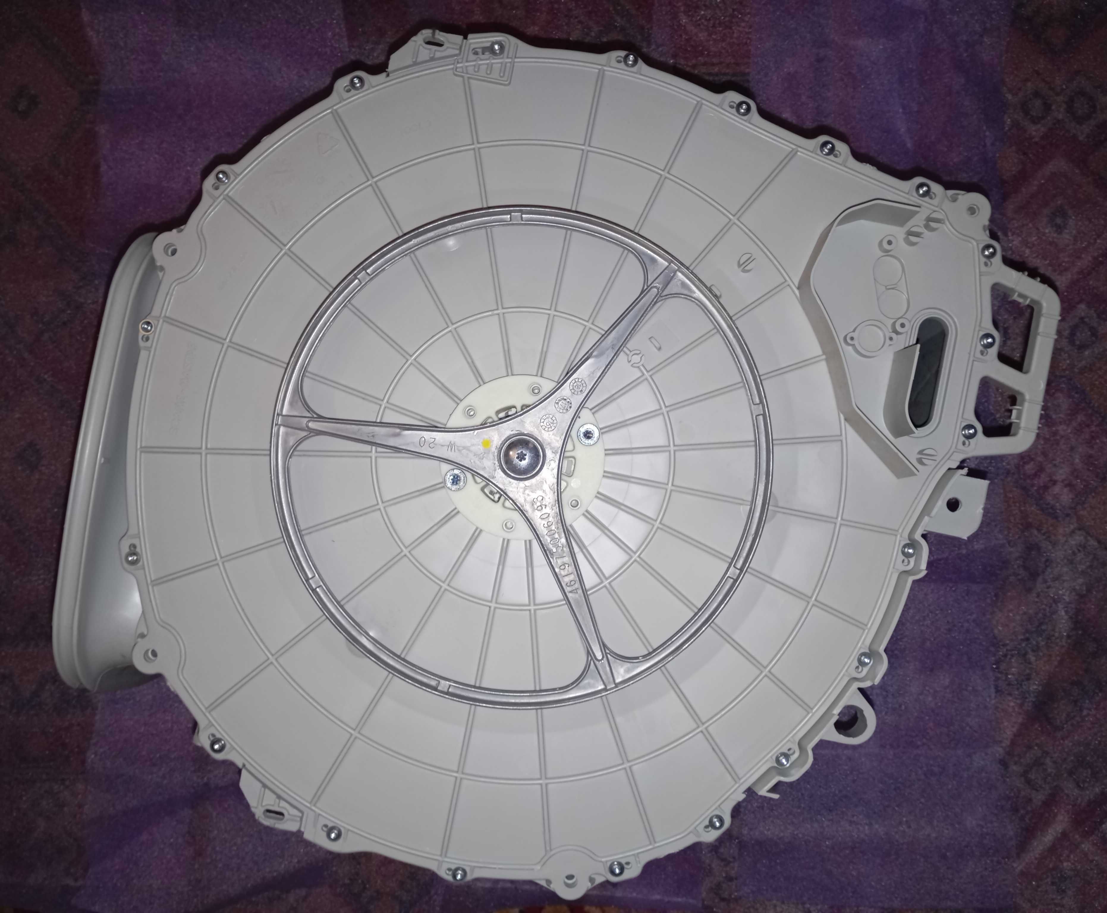 Бак в сборе для стиральной машины Whirpool  46197309022-2  (новый)