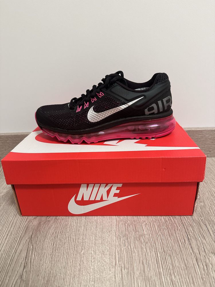 Кросівки Nike Air Max 2013