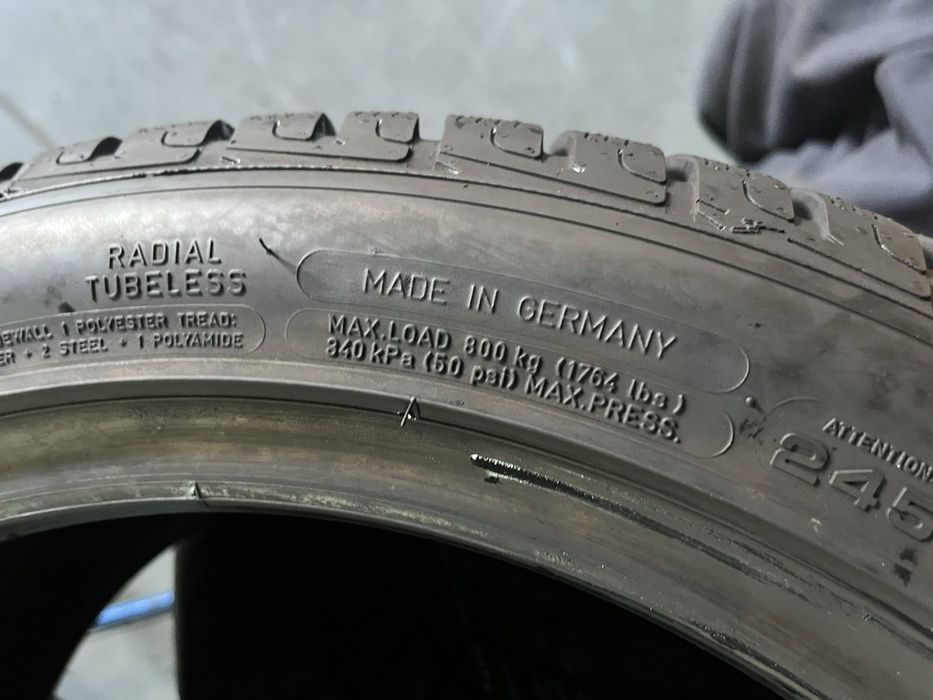 245/45/19 R19 Goodyear Ultra Grip Perfomance GEN1 4шт нові зима
