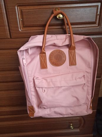 Рюкзак канкен для дівчинки
