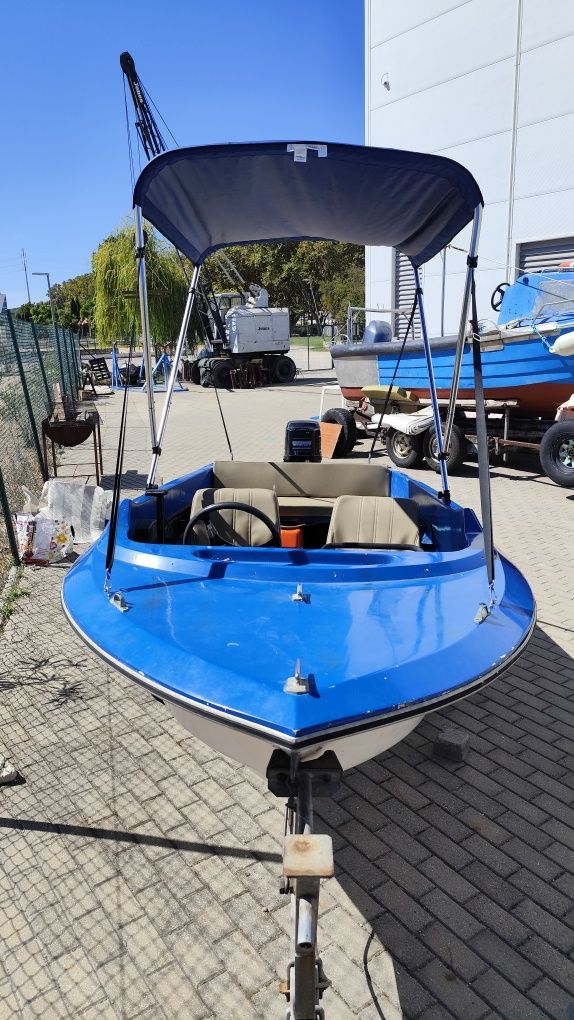 Vendo barco a motor