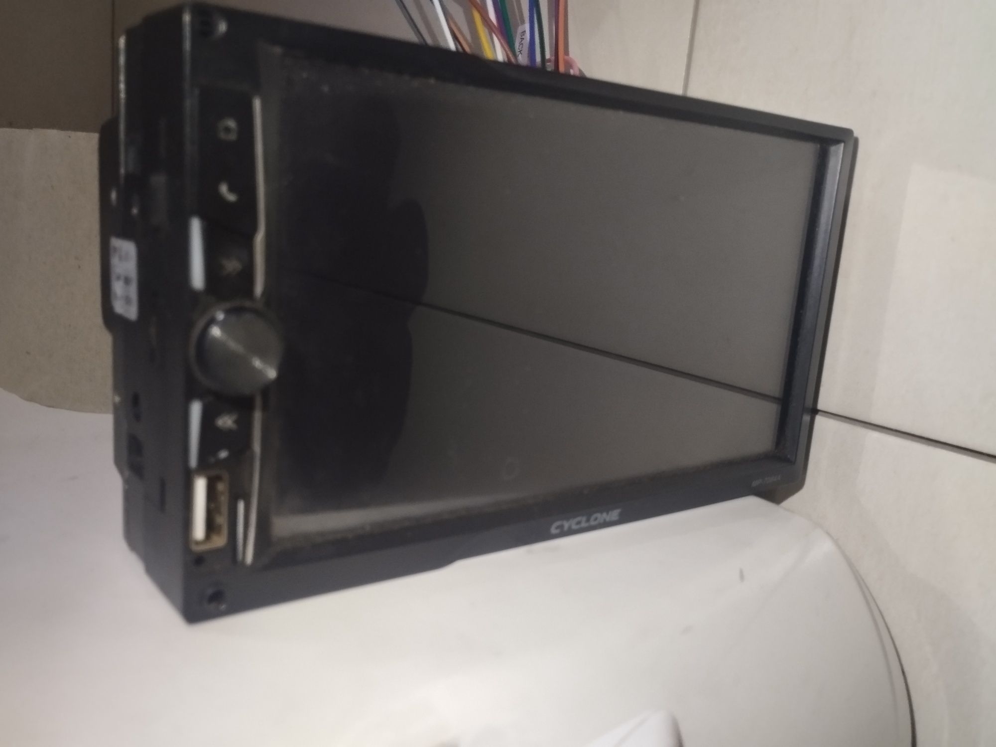 2х диновая  авто мобильная магнитола с Usb Блютуз Флешки Радиоприёмник