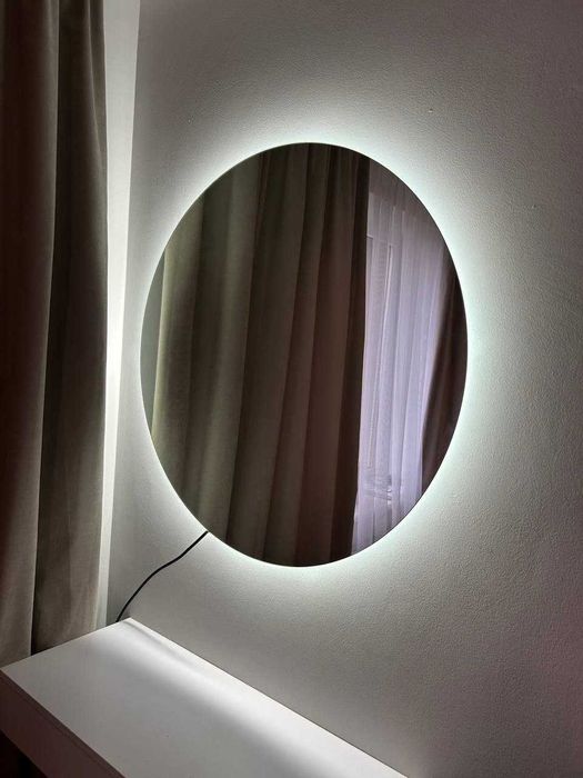 Зеркало круг С ПОДСВЕТКОЙ. Кругле дзеркало з лед підсвіткою. Настінне