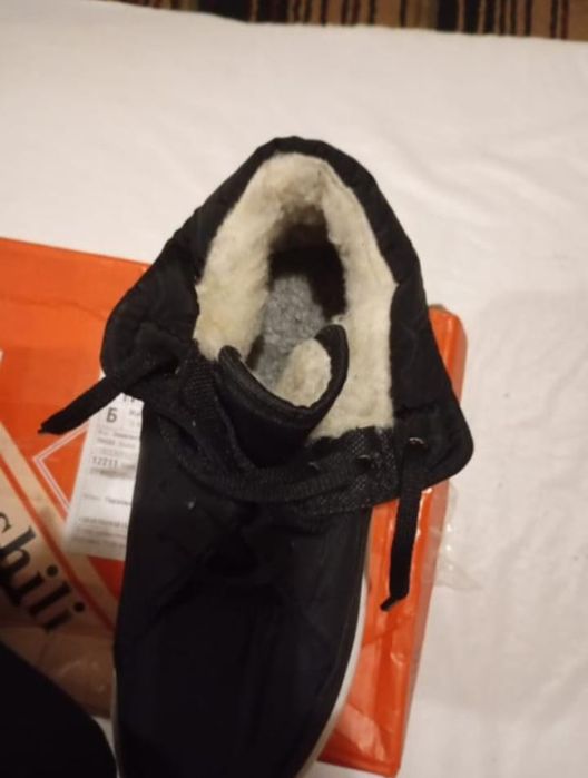 Ботінки жіночі зимові