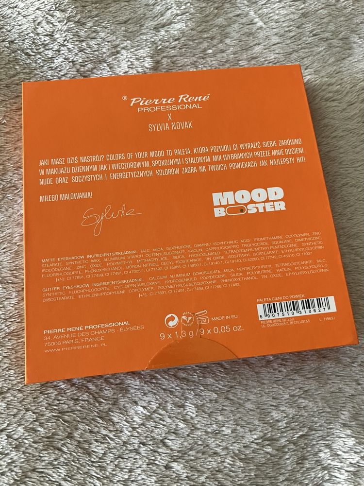 Sylvia Novak paleta cieni do powiek Colors Of Your Mood 9x1,3g