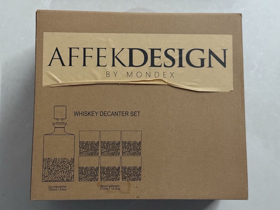 Zestaw do whisky Eva Frozen z karafką i 6 szklankami