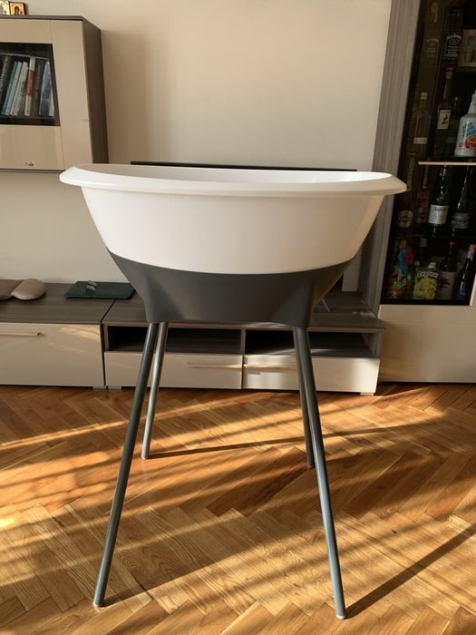 Дитяча ванна з ніжками Luma