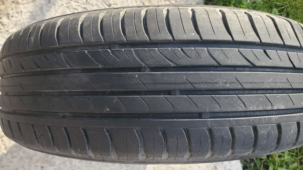 Резина, шини  Nokian tyres 175 70 r14