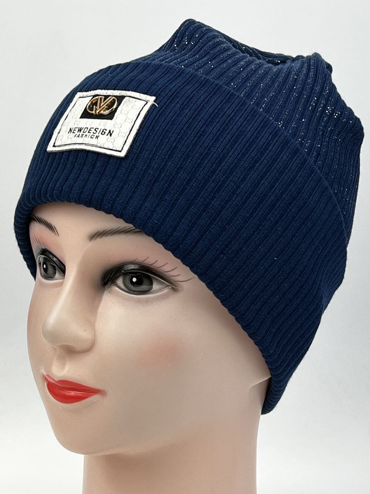 Czapka damska jesienna