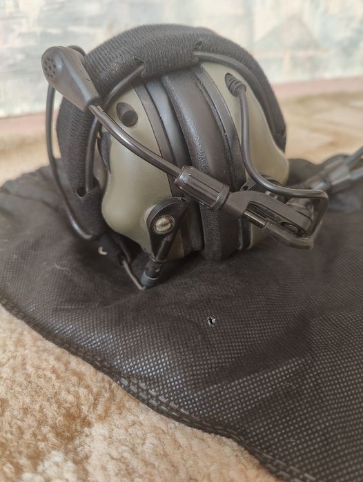 Активные наушники