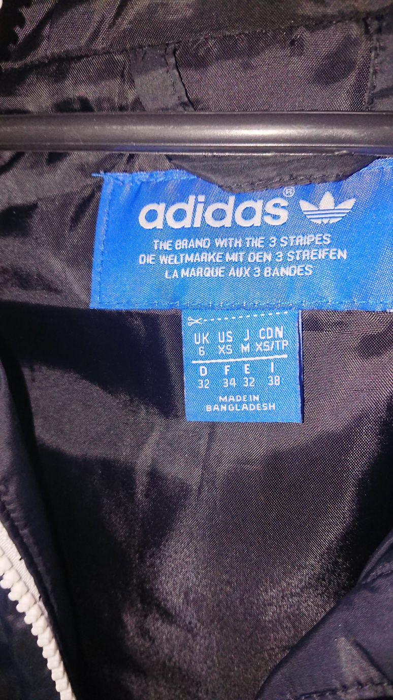 Жилет с капюшоном Adidas