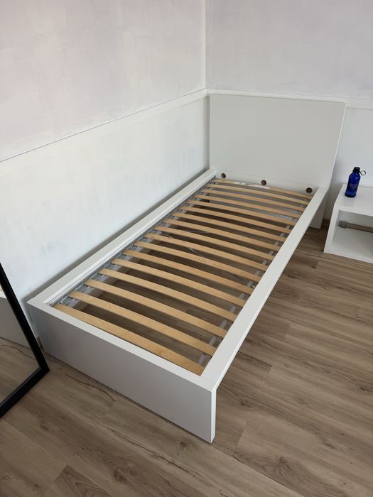 Cama solteiro 90x200 Ikea