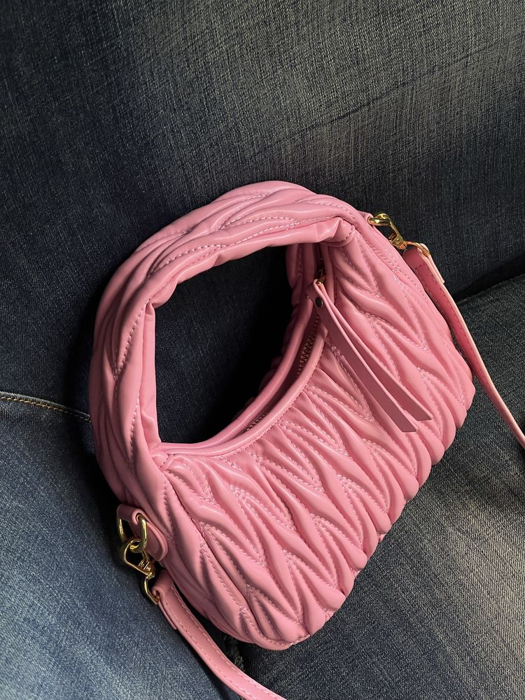 Сумка MIU MIU Wonder Matelasse Leather Hobo міу міу біла|чорна|рожева