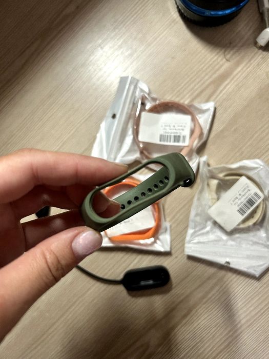 Браслети для Mi Band 4