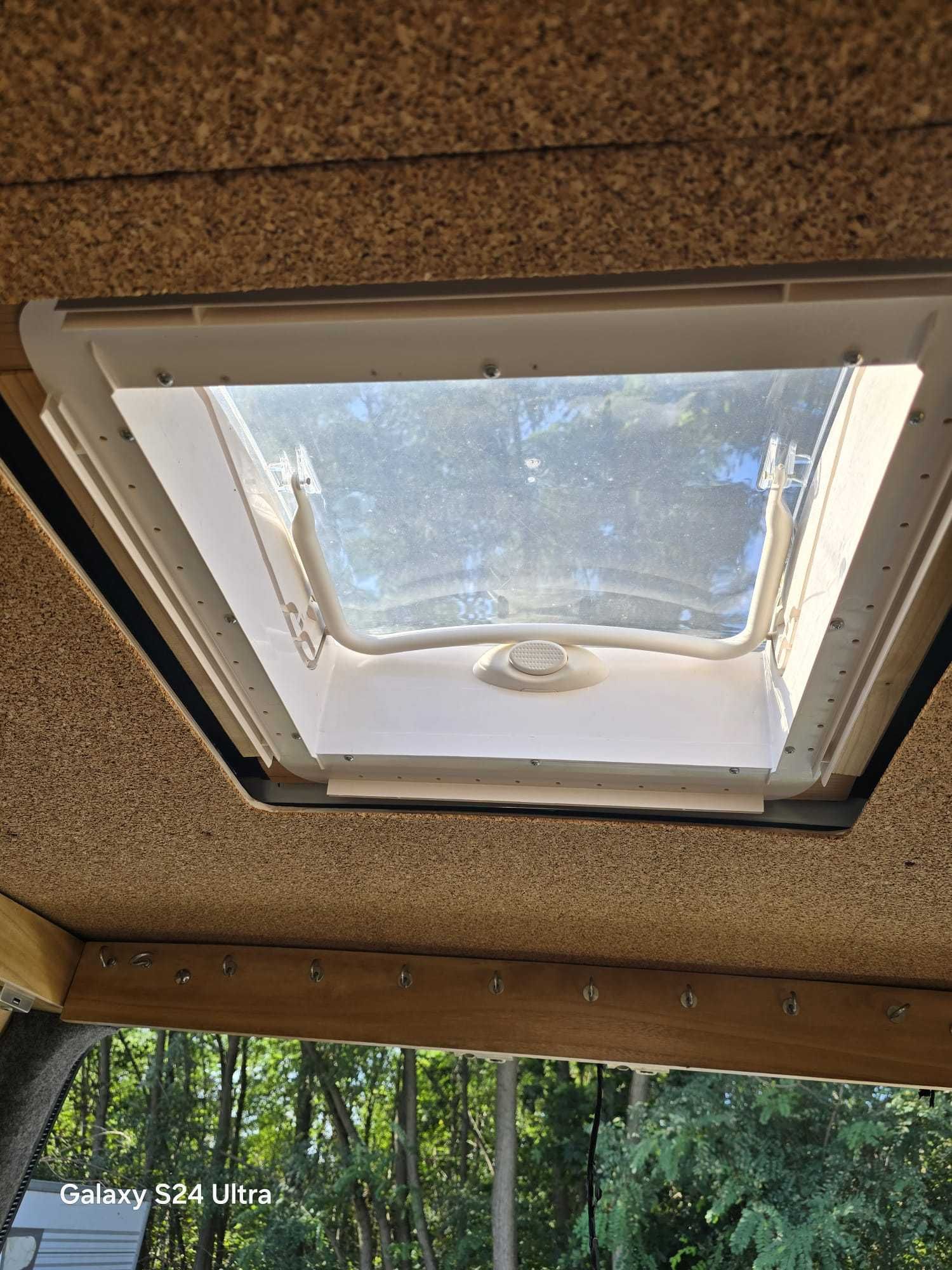 Kompletne okno dachowe Kamper Camper Dometic