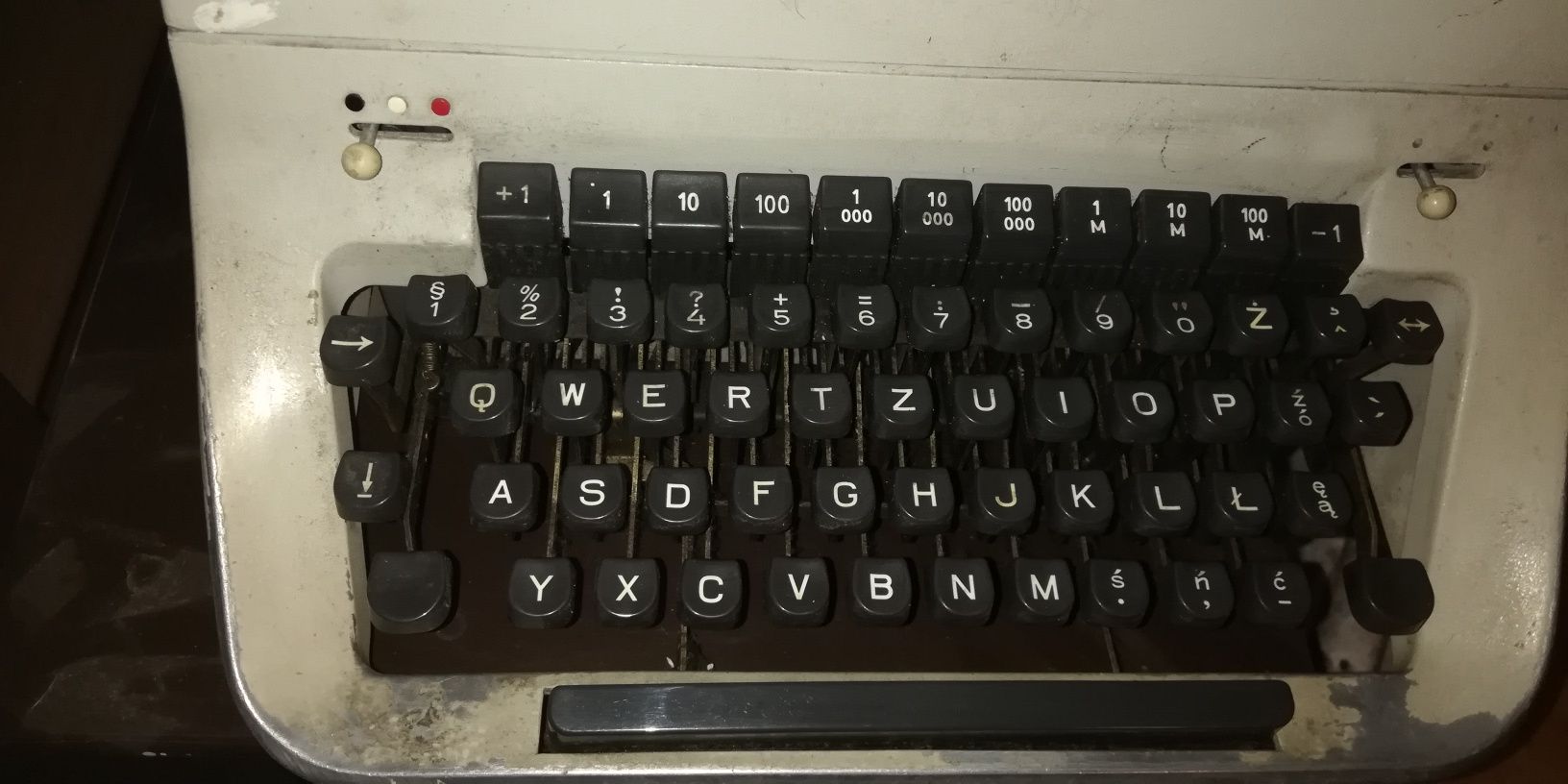 Maszyna do pisania KL 660
